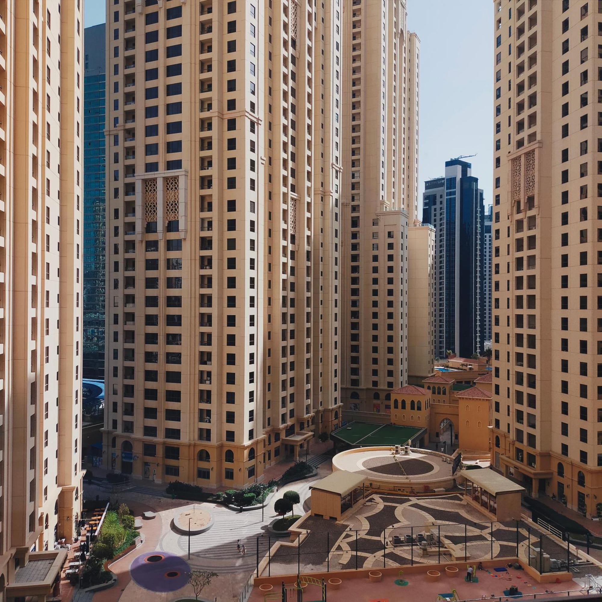 Sea La Vie Hostel Dubai Exterior photo