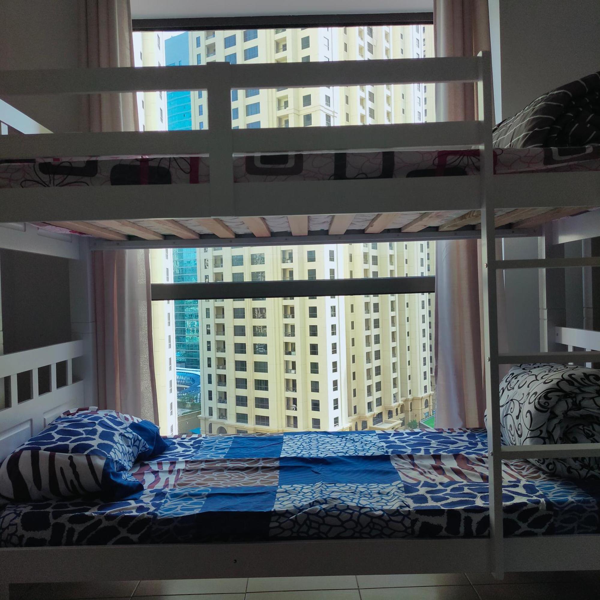 Sea La Vie Hostel Dubai Exterior photo