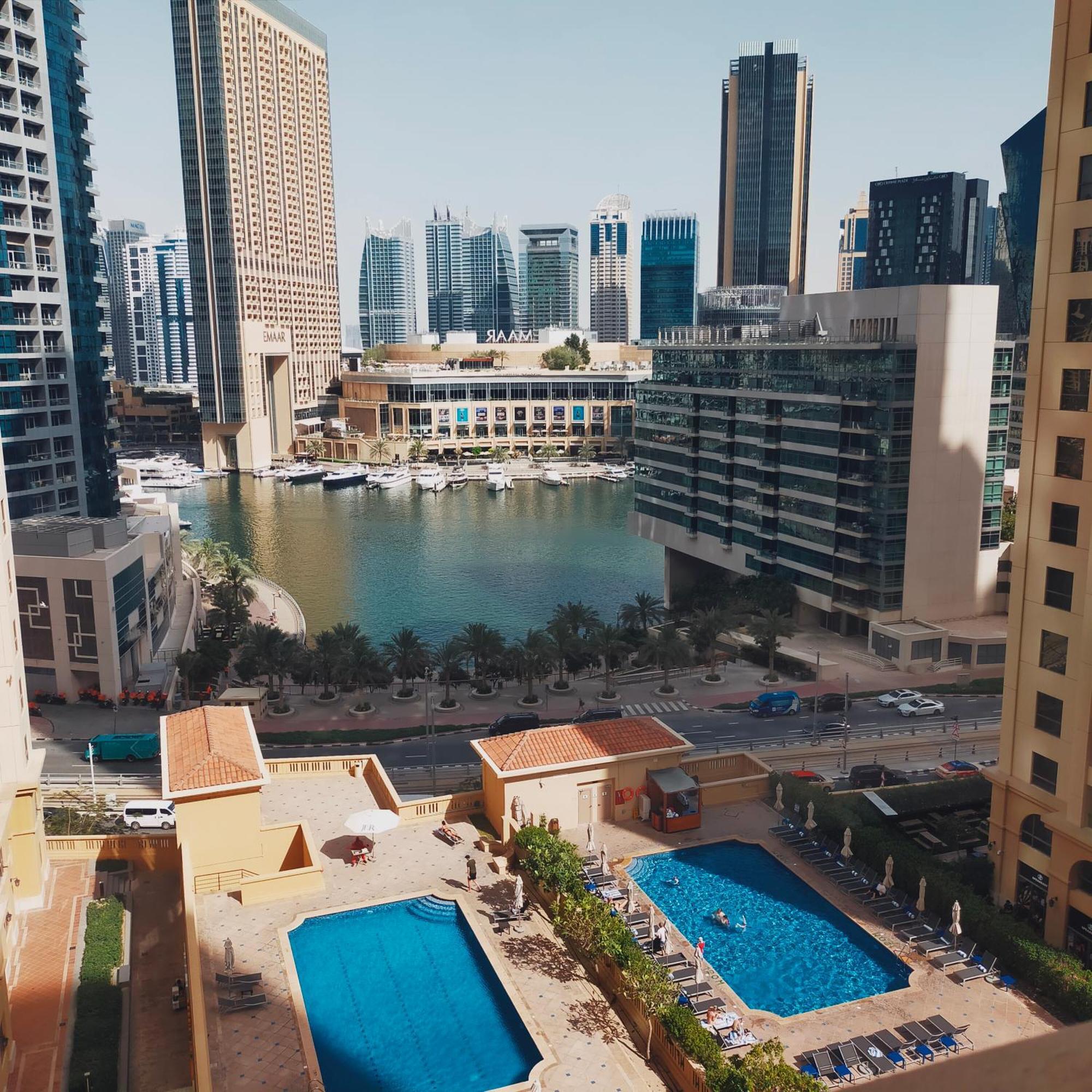 Sea La Vie Hostel Dubai Exterior photo